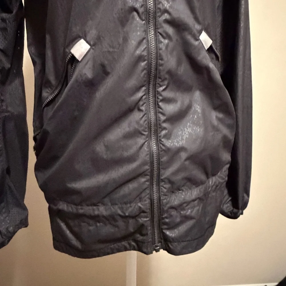 Lululemon Miss Misty women's Desert Snake Embossed Jacket size 4 relaxed fit